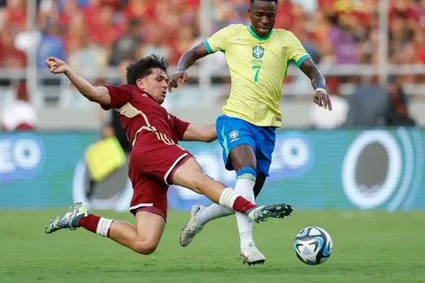 Eliminatórias: Brasil joga mal e não passa de empate com a Venezuela