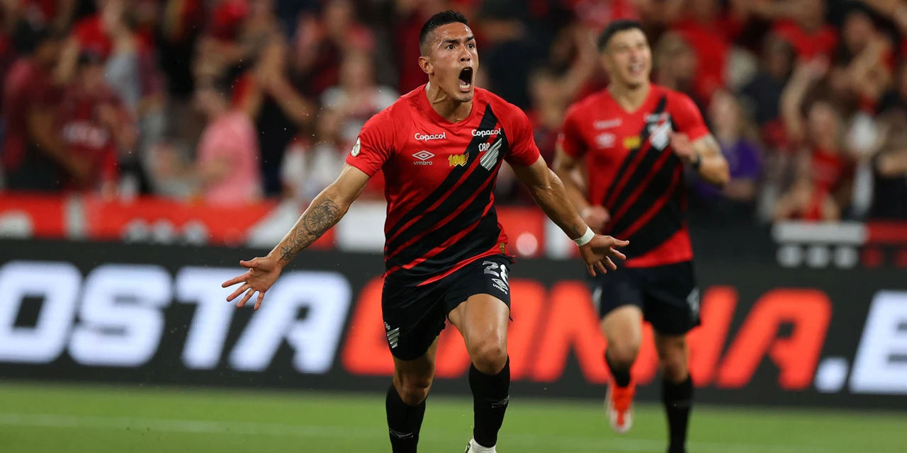 Athletico vence em casa e deixa a zona do rebaixamento