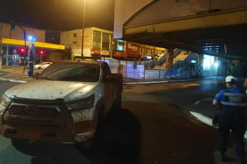 Motorista com sinais de embriagues invade terminal central e é detido pela GCM