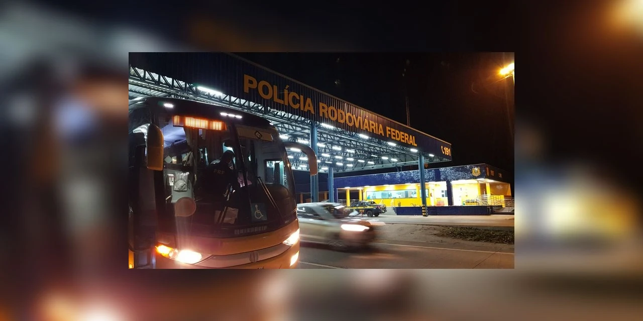 PRF acompanha deslocamento de torcidas para a final da Libertadores