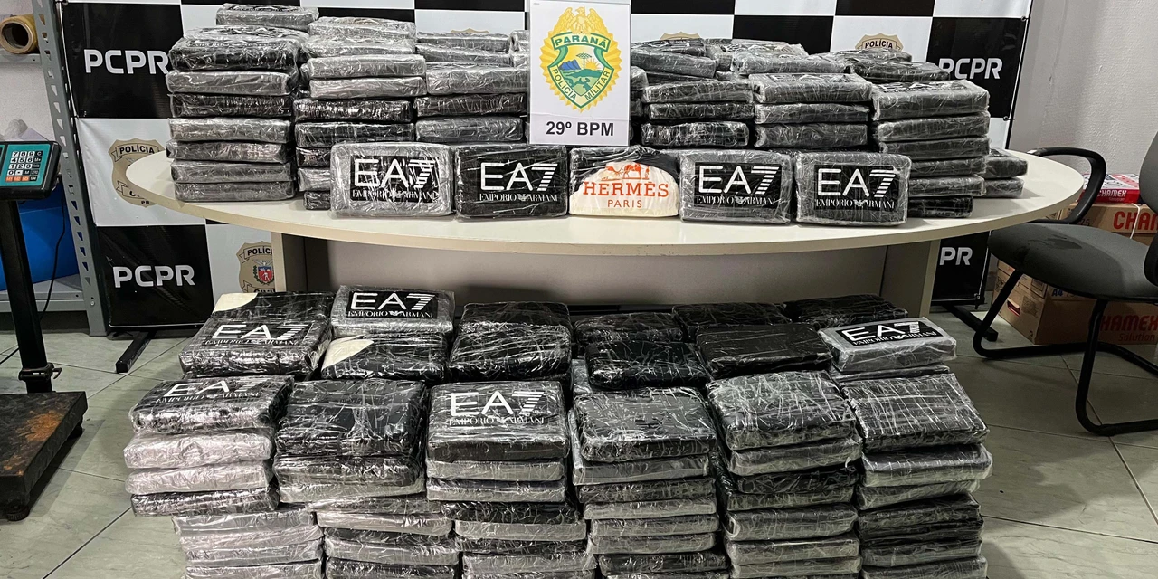 Maior apreensão de cocaína do ano: PMPR localiza veículo com meia tonelada em Piraquara