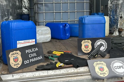 PCPR apreende caminhão com 1,5 mil litros de combustível ilegal e prende dois homens