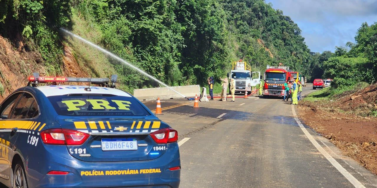 BR-277 na Serra da Esperança continua interditada; diz PRF