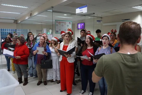 Projeto Satélite Cultural leva música e emoção para hospitais de Ponta Grossa neste Natal