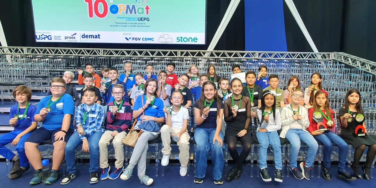 Estudantes da Rede Municipal de Ensino foram premiados nos níveis Mirim e Júnior na 10ª OPMAT
