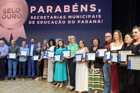Ponta Grossa recebe homenagem do Estado por alcançar Selo Ouro do MEC