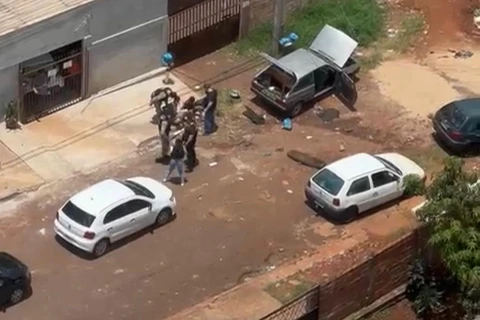 Policiais prendem ladrões de carro com auxílio de helicóptero da PMPR