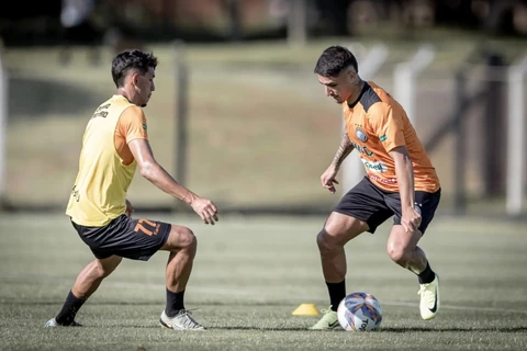 Operário inicia o Campeonato Paranaense 2025 no domingo