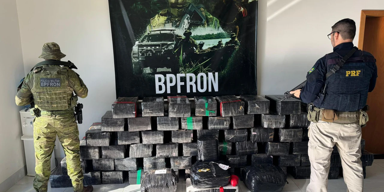 BPFron e PRF apreendem mais de uma tonelada de droga no Paraná