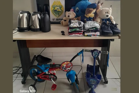 Após denuncia PM encontra objetos furtados em barraco no Boa Vista