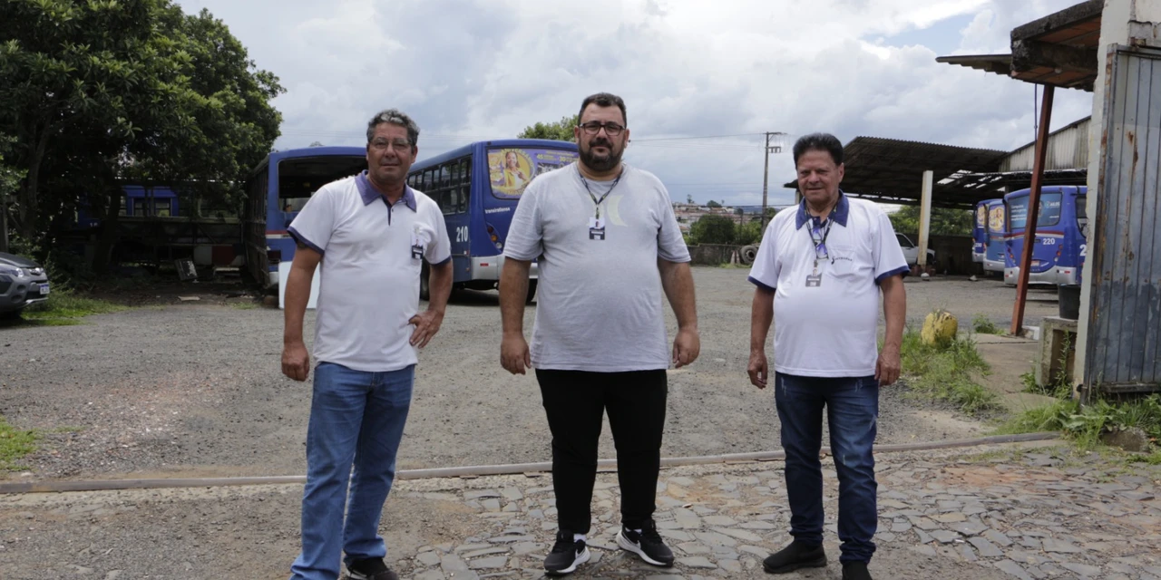 Trabalhadores do transporte coletivo em Irati estão em greve