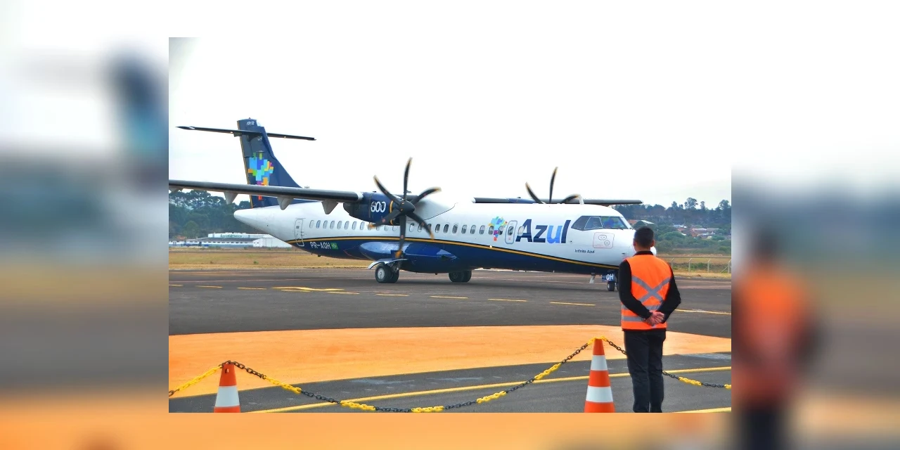 Azul cancela voos em cinco estados do Brasil
