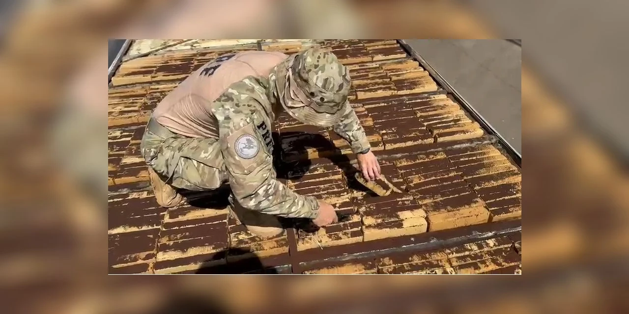 PRF apreende mais de 1,3 tonelada de maconha na BR-277, em Irati