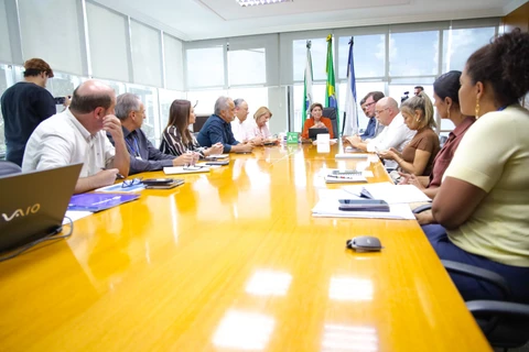 Prefeitura convoca Sanepar para alinhar plano de ação de reequilíbrio do abastecimento em PG