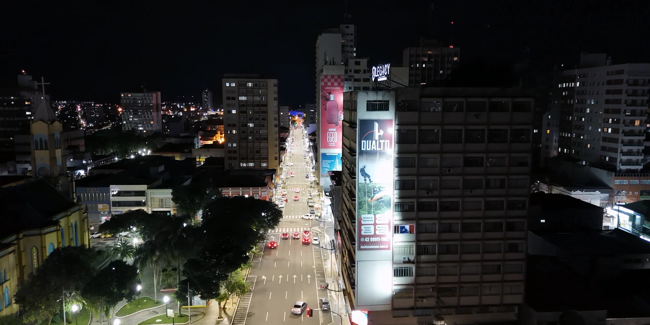 Prefeitura de Ponta Grossa já substituiu mais de 14,8 mil lâmpadas convencionais por LED