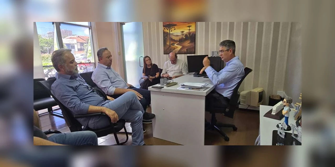 Representantes da Sanepar prestam contas na Câmara de PG