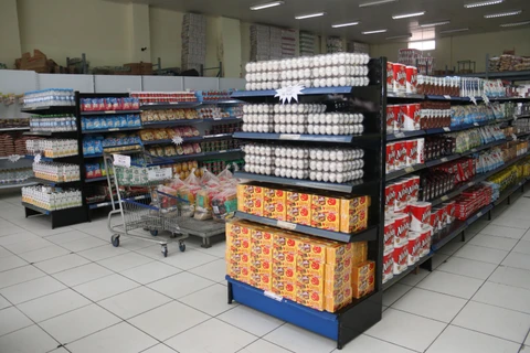 Prefeitura inicia modernização no atendimento do Mercado da Família