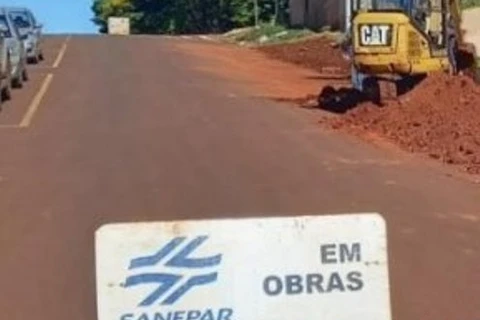 Rompimento de rede pode afetar o abastecimento na região da Santa Mônica 