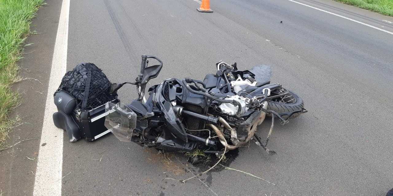 Casal morre após sofrer queda de moto na BR-376 em Tibagi