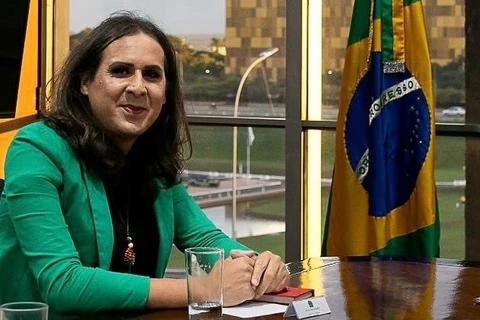 Deputada federal aciona PGR para pedir prisão preventiva de Bolsonaro