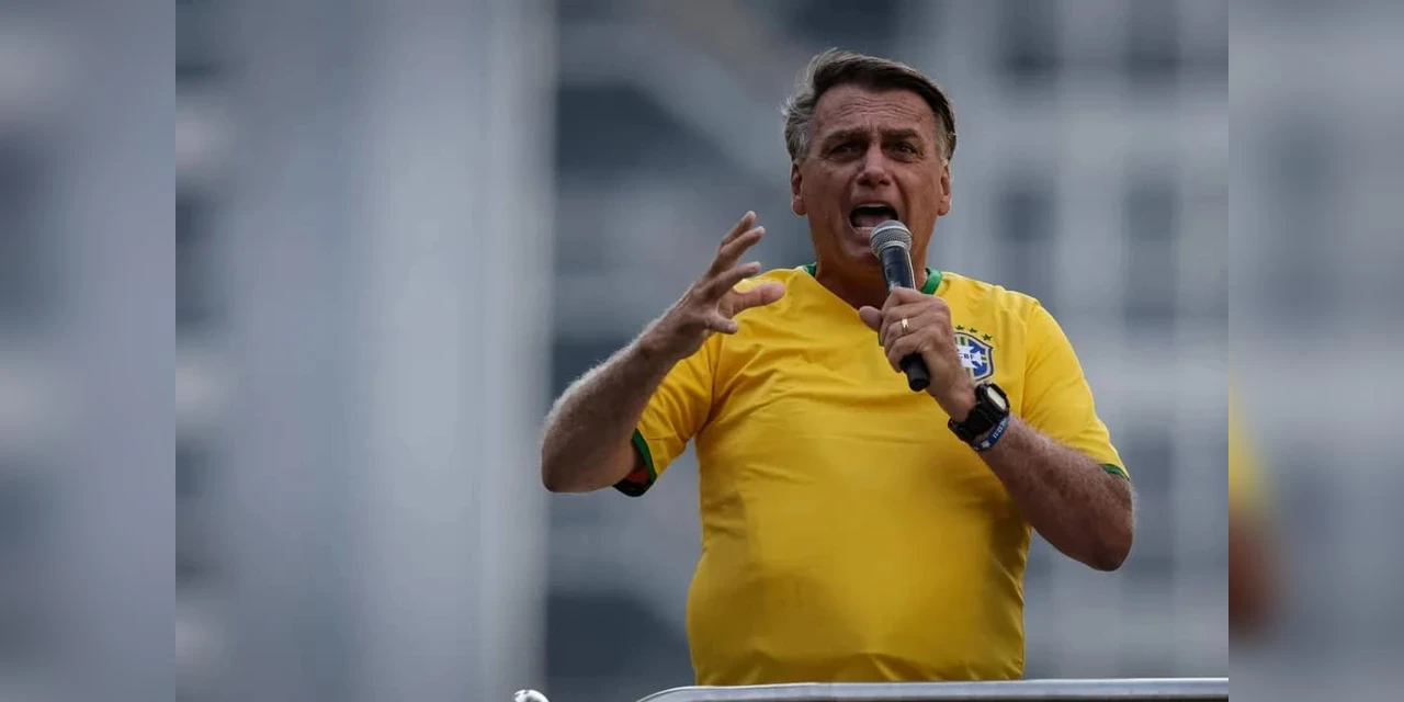 Deputados do PT querem que STF mande Bolsonaro usar tornozeleira por risco de fuga