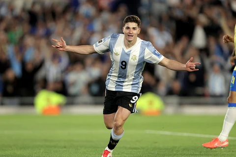 A Argentina goleou o Brasil por 4 a 1 com gols de Julián, Enzo, Alexis e Giuliano