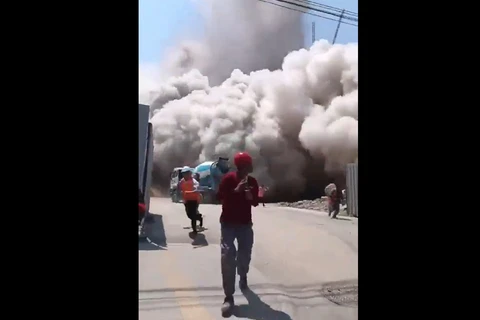 Prédio desaba após terremoto de magnitude 7,7 em Mianmar  na Tailândia; assista!