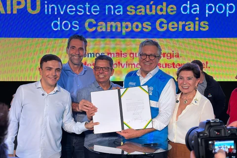 Ministro Padilha anuncia ampliação da rede de saúde para reduzir tempo de espera