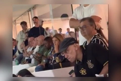 Moraes usou avião da FAB para ir a São Paulo antes de jogo do Corinthians