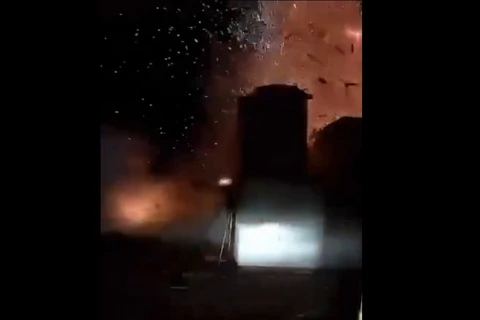 Veja momento que cilindro de oxigênio explode em fábrica, mata uma pessoa e deixa outras duas feridas