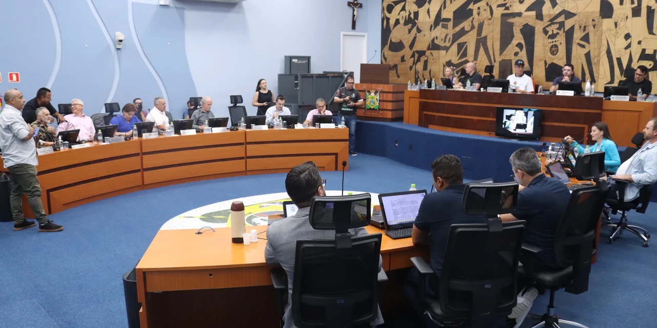 CMPG aprova nova regulamentação de salários de secretários que ocupem cargos públicos