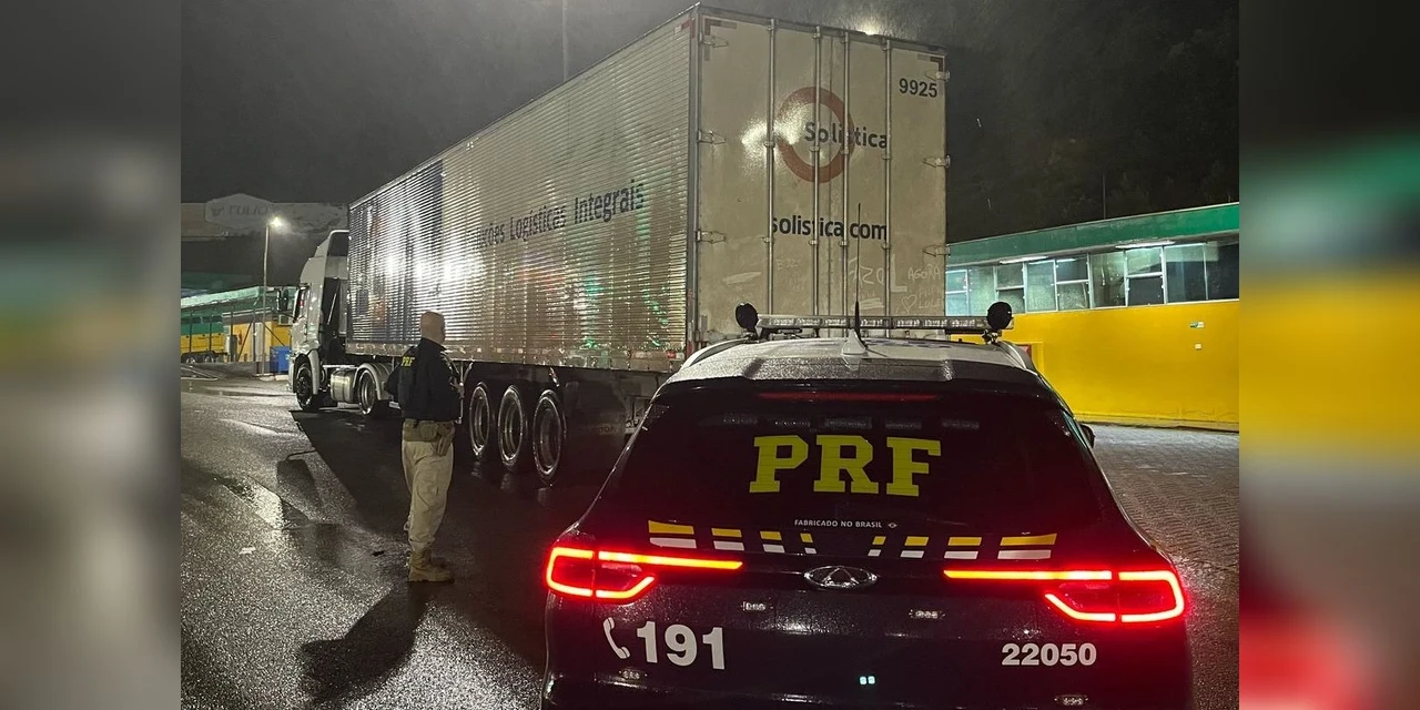 PRF prende caminhoneiro sob efeito de drogas na BR-116, assista o video!