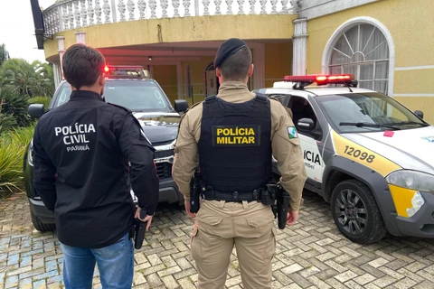Polícia prende autor de feminicídio tentado, estupro e cárcere privado em Carambeí  