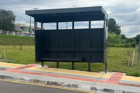 Bairros de Ponta Grossa recebem novos pontos de ônibus