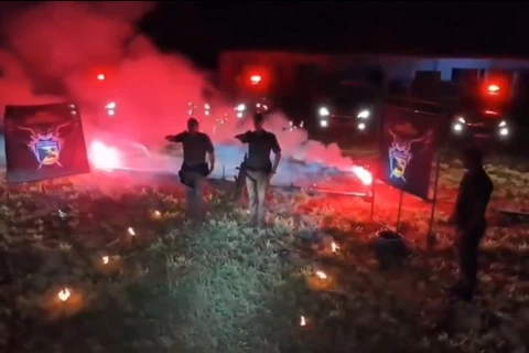 PMs de São Paulo são investigados por vídeo com saudação a cruz em chamas