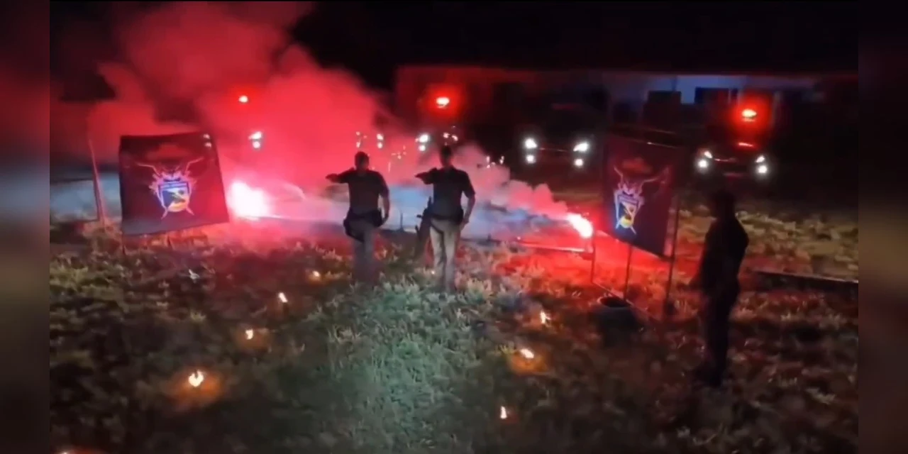 PMs de São Paulo são investigados por vídeo com saudação a cruz em chamas