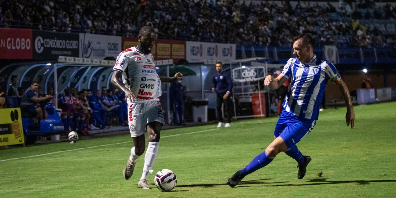 Avaí vence o Operário-PR na Ressacada pela 3ª rodada da Série B 2025