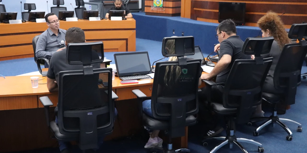 Ex-Secretário de Meio Ambiente, André Pitela, é sabatinado pela “CEI do Lixo”