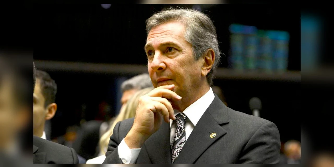 Moraes manda prender ex-presidente Fernando Collor