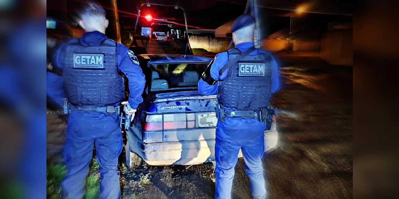 Casal é detido após fuga da GCM com veículo furtado em PG 
