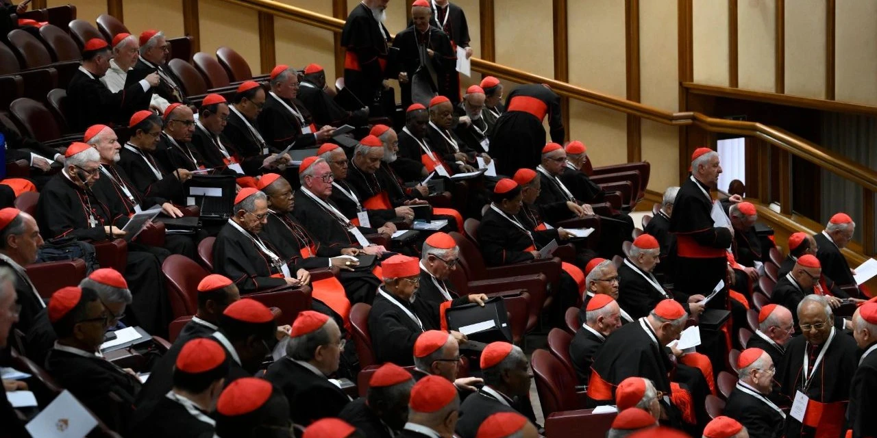 Quem são os cardeais chamados a eleger o novo Papa