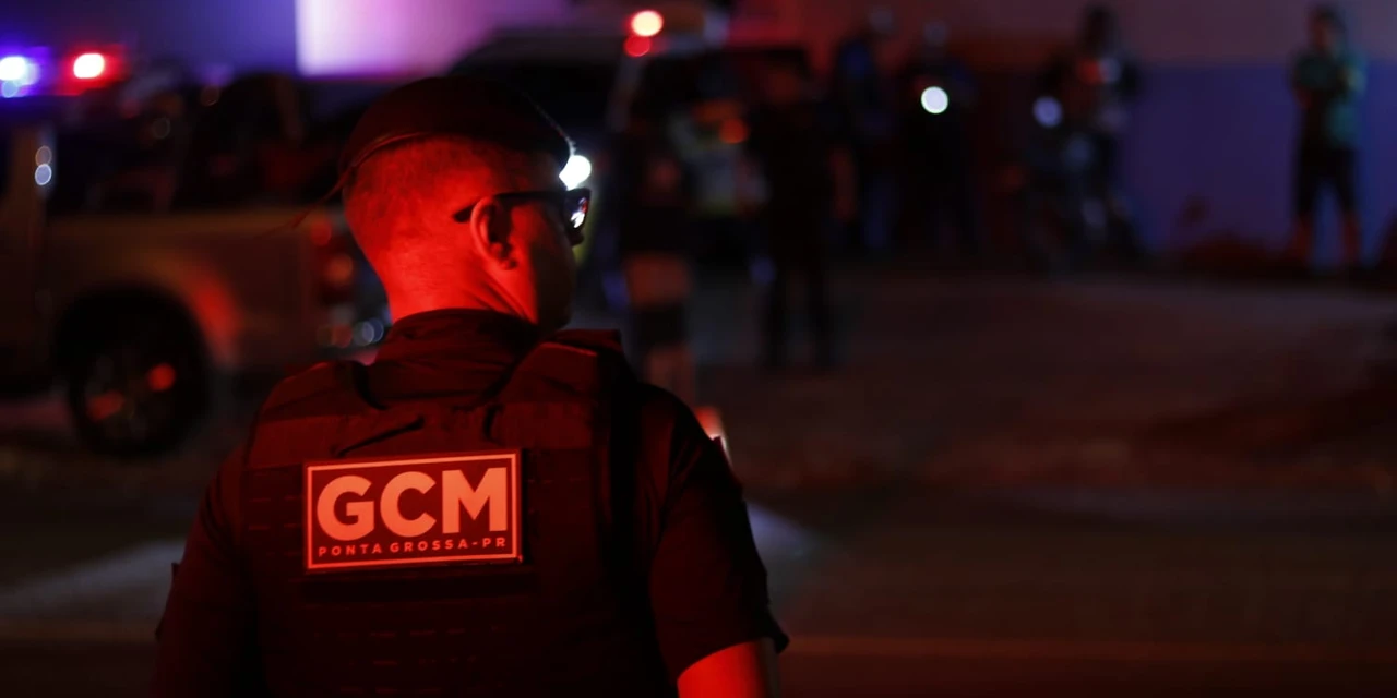 GCM resgata vítima de cárcere privado no bairro Contorno, em PG