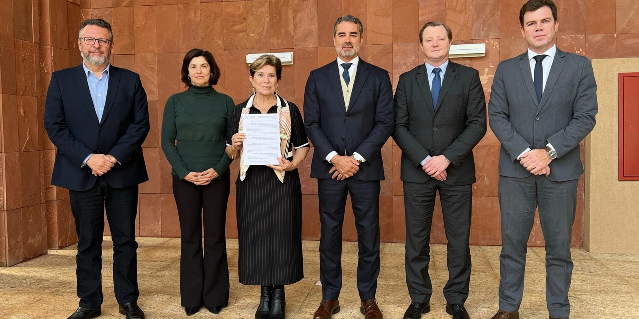 Prefeitura, MP e Sanepar firmam TAC sobre abastecimento de água