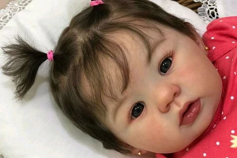 Vereadores querem punir uso de bebê reborn em hospitais; ‘Vão pegar um quintal pra carpir’