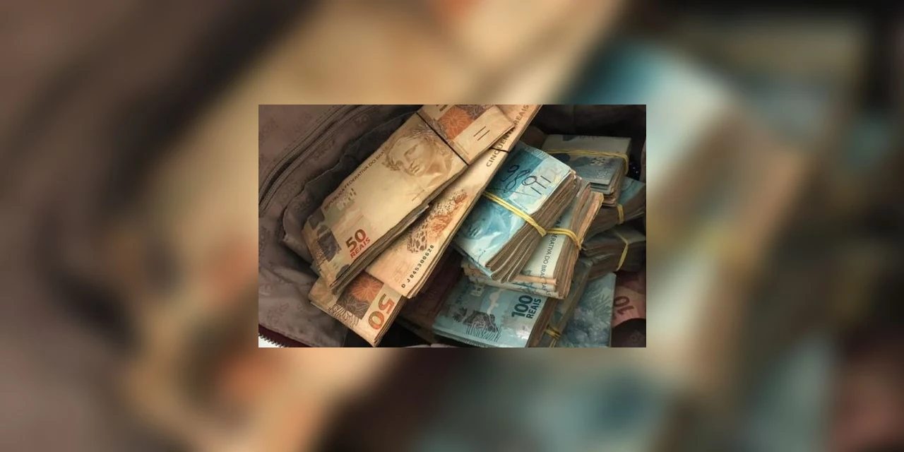 Ex-vereador de Araucária, seu ex-assessor e mais três réus são condenados pela prática de “rachadinha”