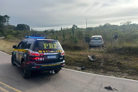 Ação conjunta da PRF e PM apreende 345 kg de maconha em Porto Amazonas