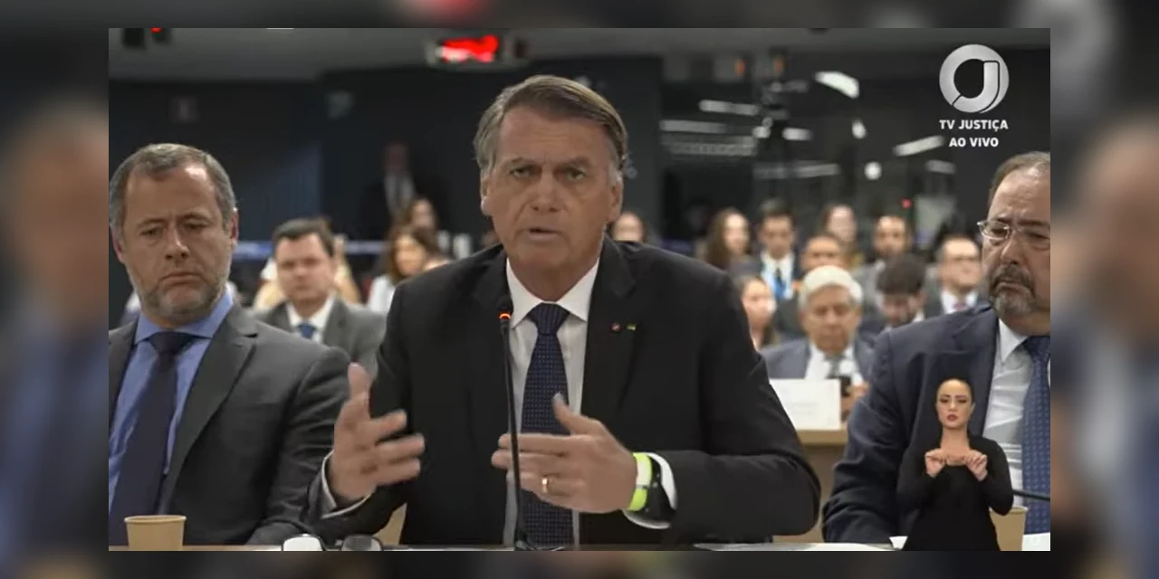 Bolsonaro brinca e chama Moraes para ser seu vice; ‘Declino’, diz ministro