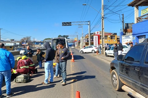 Jovem de 21 anos é atropelado na Souza Naves, em Ponta Grossa 