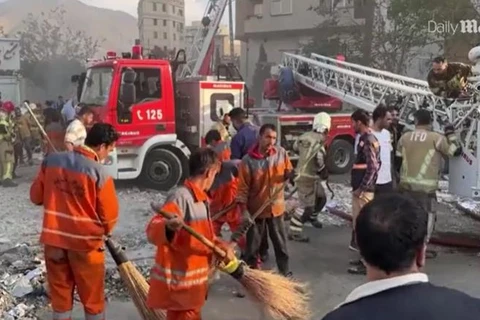 Explosões no Irã e também em Israel após ataques aéreos pelo terceiro dia