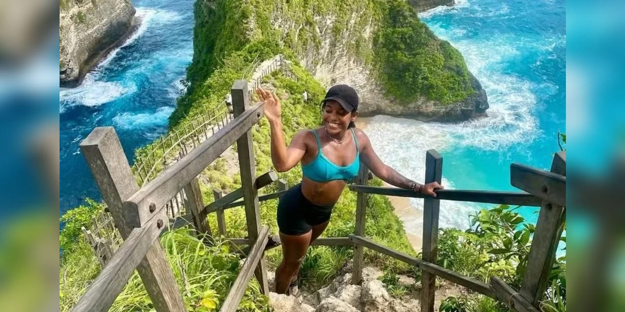 Morre brasileira que caiu em trilha de vulcão na Indonésia